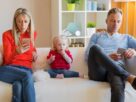 Phubbing entre pais e filhos